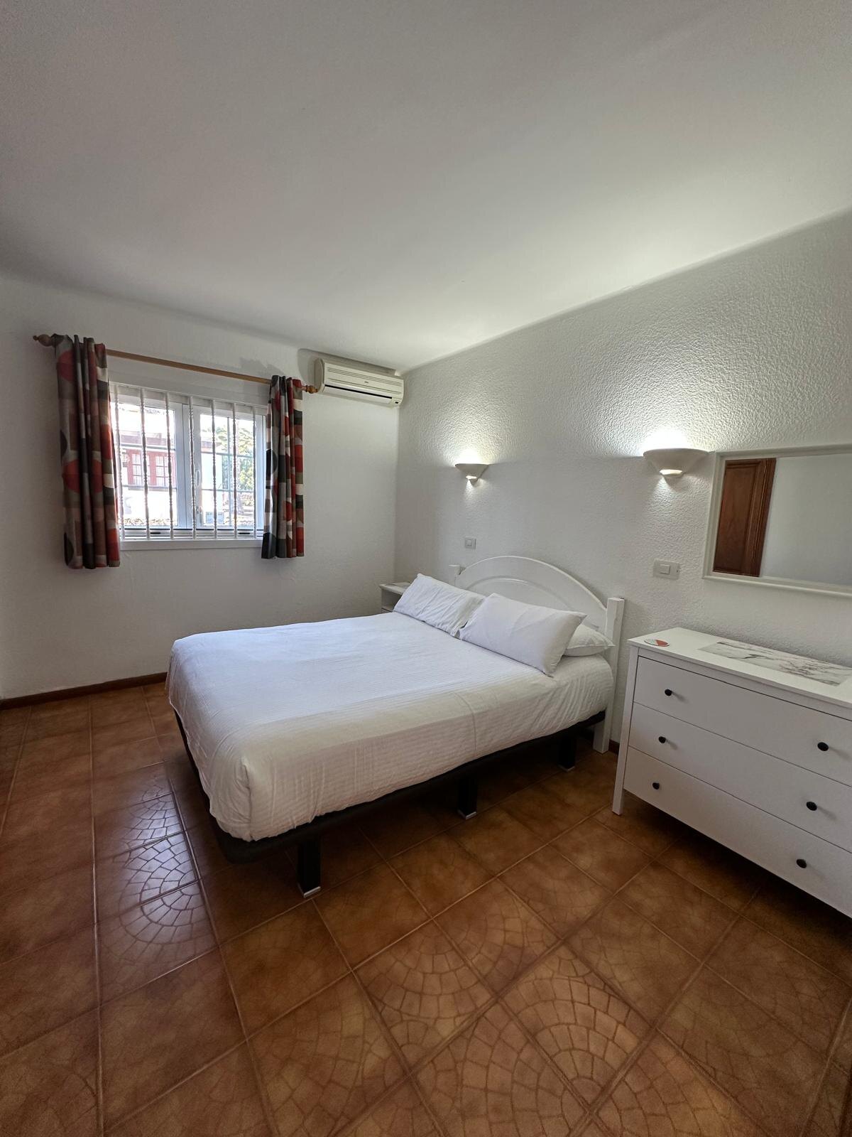 Villa 75 double bedroom